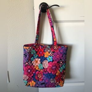 Vera Bradley tote bag in Floral Fiesta